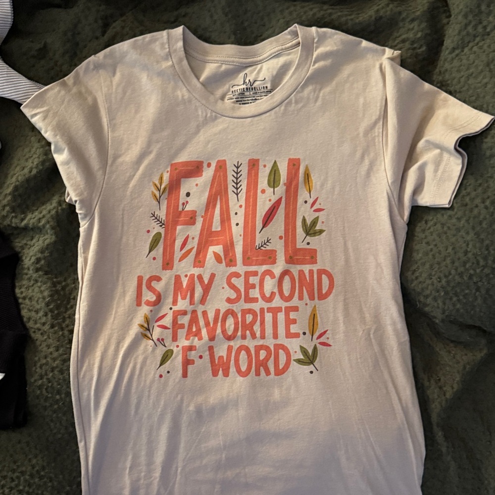 Cream Fall Graphic Tee